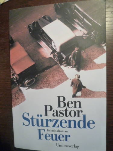 Stürzende feuer ben pastor - stürzende,